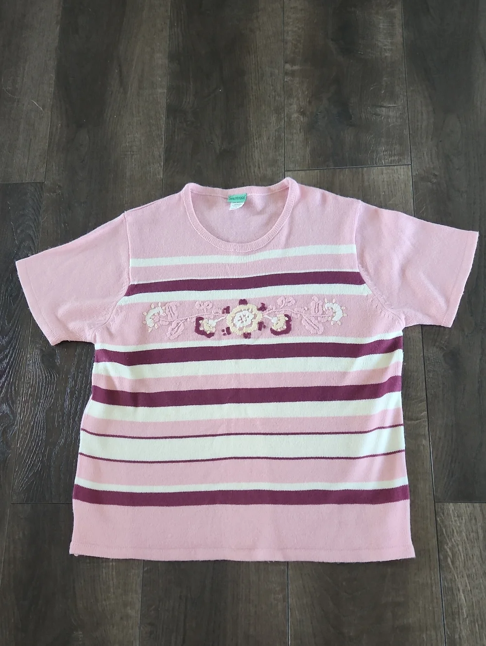 Women’s Pink Short-Sleeve Embroidered Stripe Knit Top